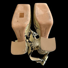 Load image into Gallery viewer, bottega veneta snake heels