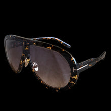 Load image into Gallery viewer, tom ford tortoiseshell sunglasses
