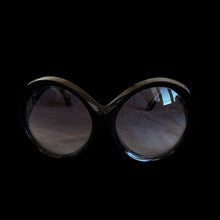 Load image into Gallery viewer, tom ford round sunglasses

