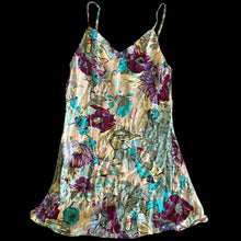 Load image into Gallery viewer, floral silk slip
