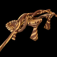 Load image into Gallery viewer, ugo paulon heels
