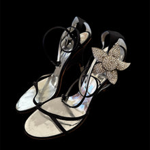 Load image into Gallery viewer, giuseppe zanotti flower heels
