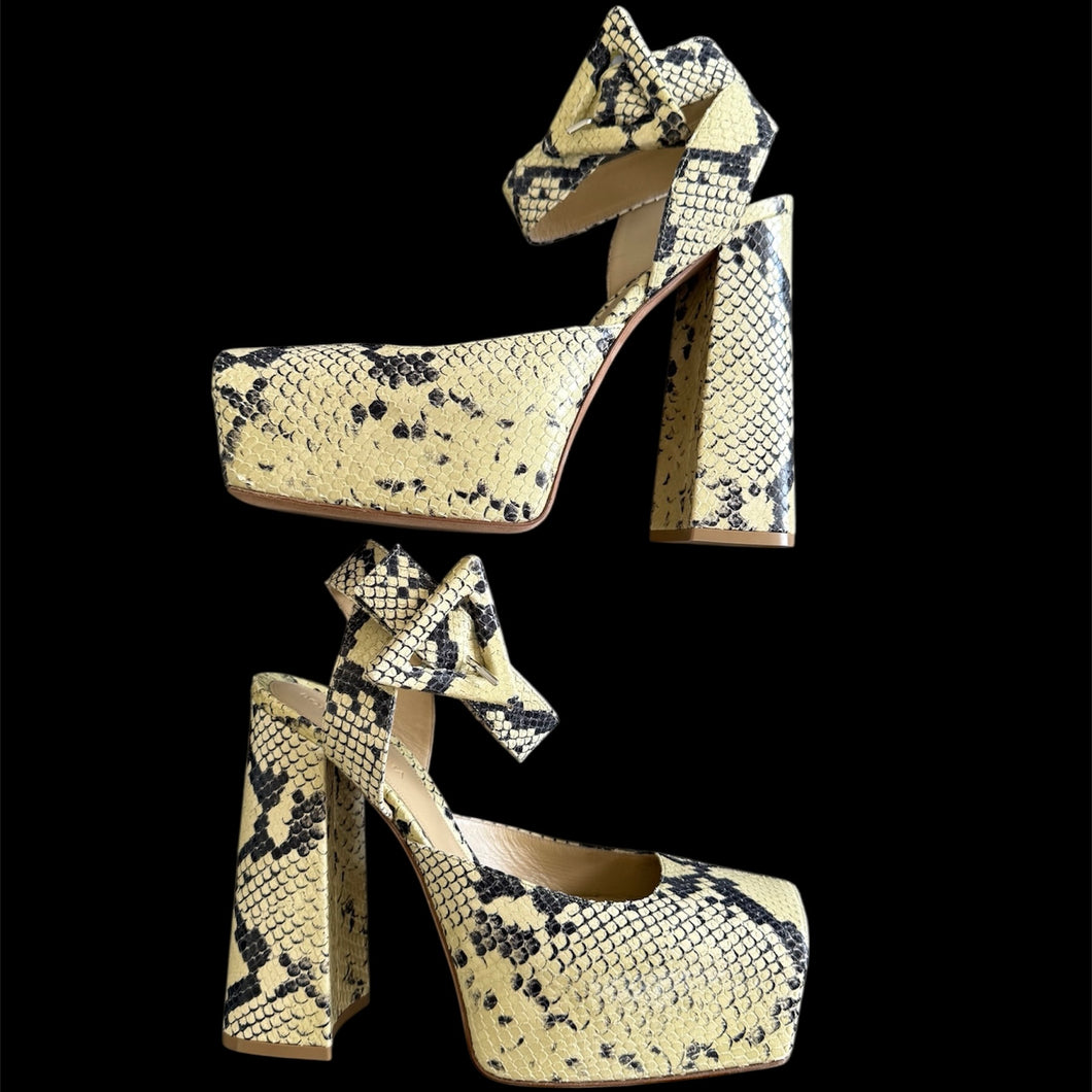 bottega veneta snake heels