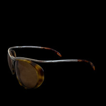 Load image into Gallery viewer, gucci tortoiseshell sunglasses
